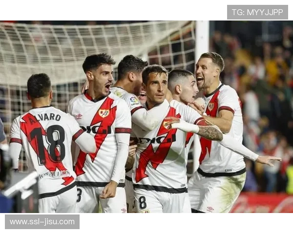 赫塔费主帅怒斥对手赛场挑衅 红牌判罚成全场胜负关键转折点 赫塔费主帅怒斥对手赛场挑衅 红牌判罚成全场胜负关键转折点